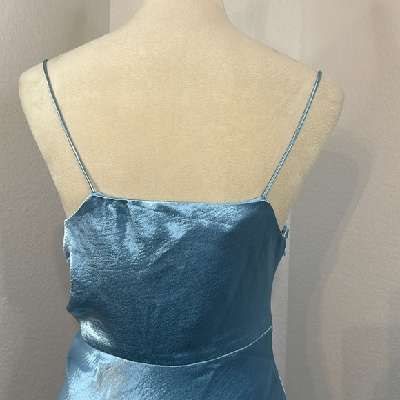 Sachin & Babi Jennings Ruched Hammered Satin Side Slit Gown SIZE 4 NWT - Picture 10 of 12